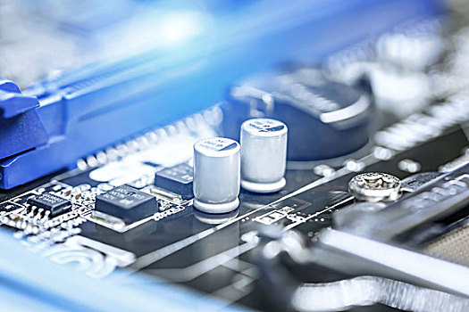 恒溫恒濕試驗機做高溫測試時水需要放出來嗎？